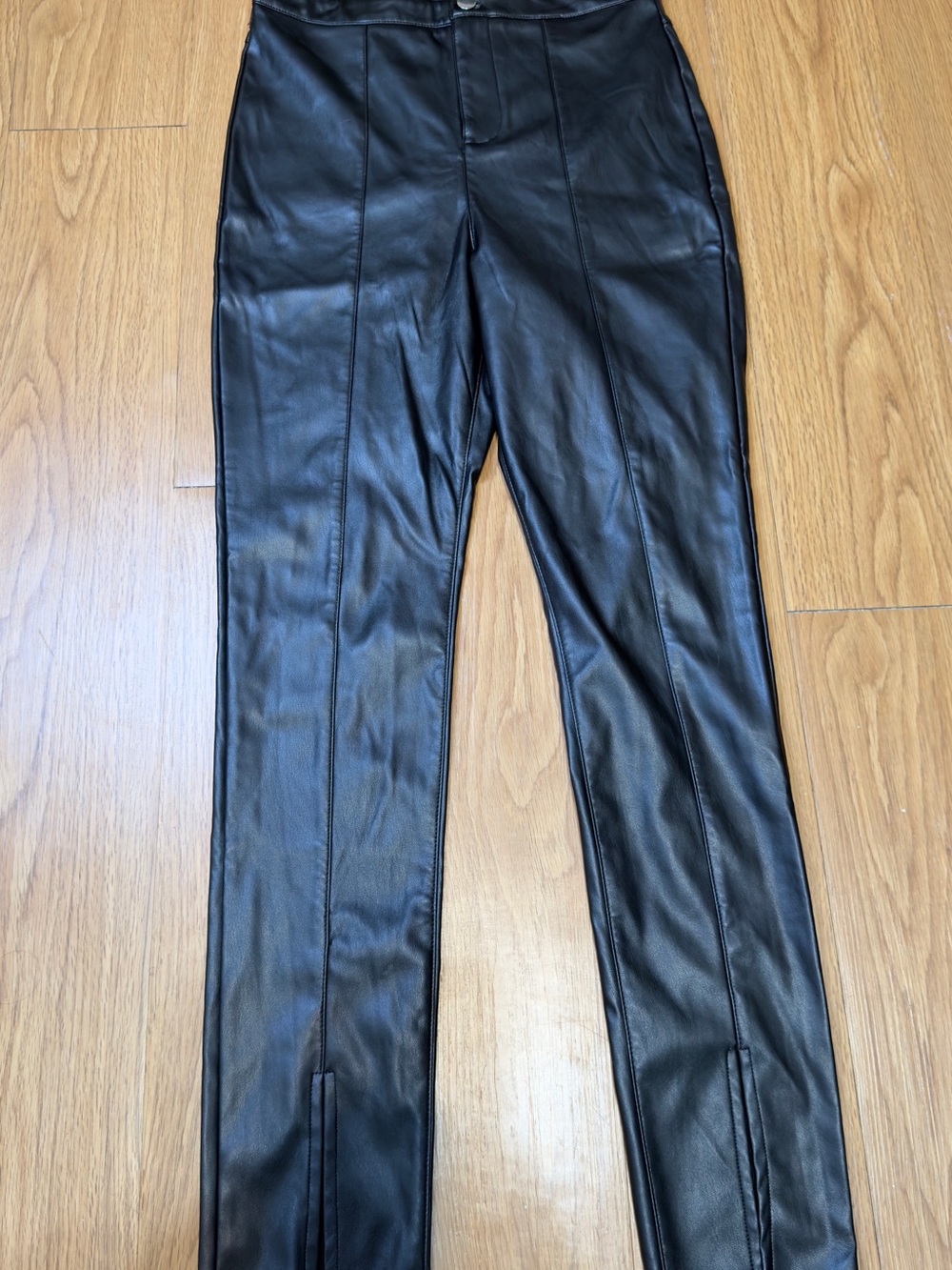 Forever 21 Black Faux Leather Dress Pants for Women - Tailored Seam Detail